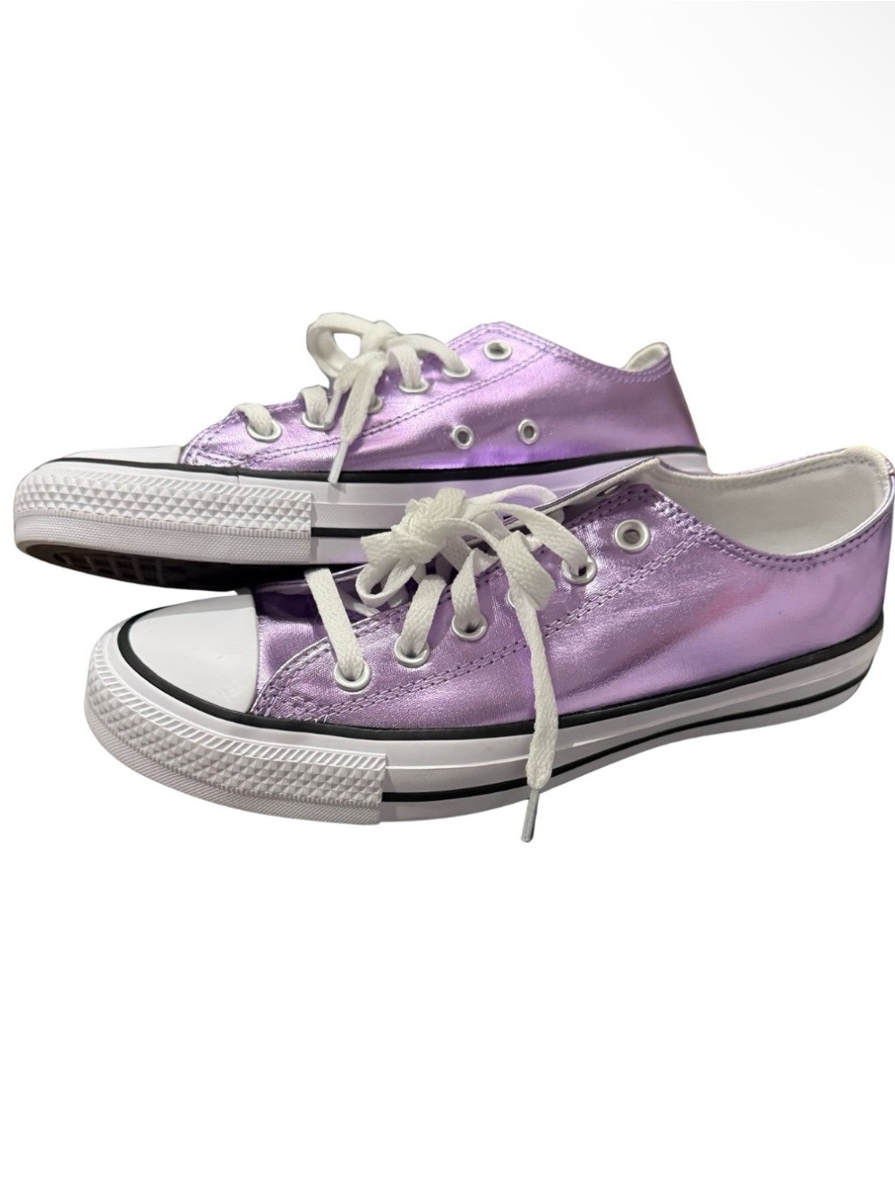 Converse Chuck Taylor All Star Low Top Metallic Sneakers in Purple size 8